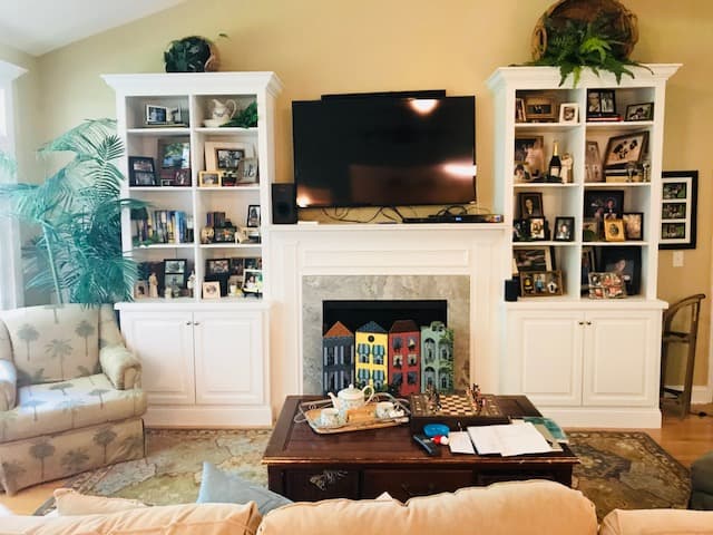 Custom Built-Ins & Bookcases — Charleston, SC